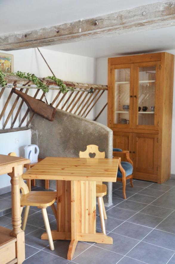 La Petite Ferme Bed & Breakfast Mazé Eksteriør bilde