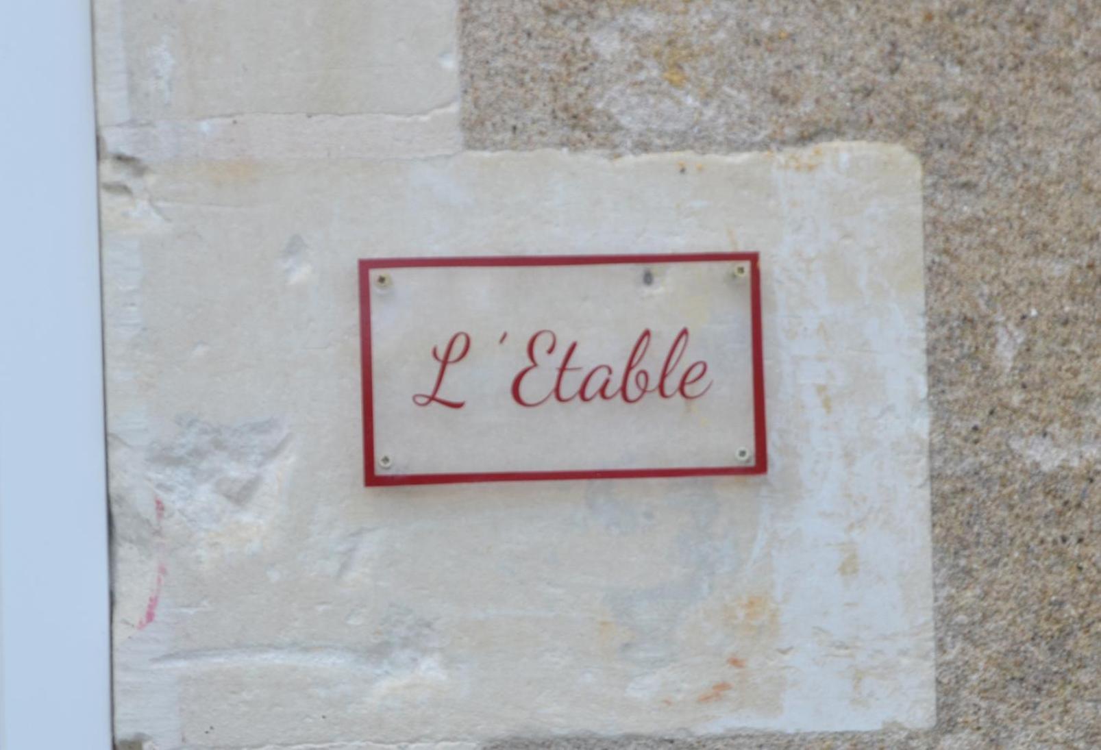 La Petite Ferme Bed & Breakfast Mazé Eksteriør bilde