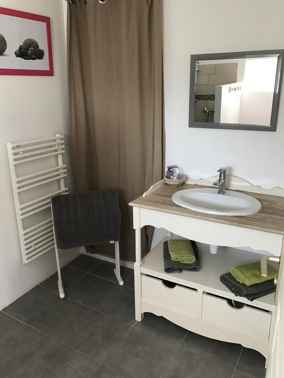 La Petite Ferme Bed & Breakfast Mazé Eksteriør bilde